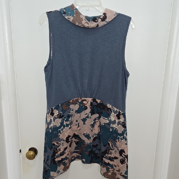 LOGO by Lori Goldstein Multicolor Sleeveless Flowy Tunic - Picture 6 of 8